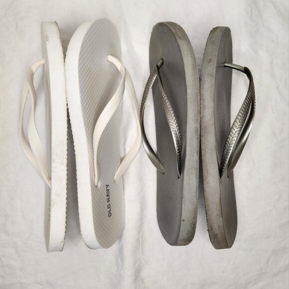 2 Pairs Flip Flop Sandals - Picture 3 of 3